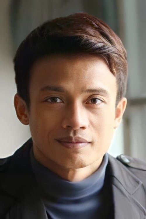 ชูพงษ์ ช่างปรุง zdjęcie