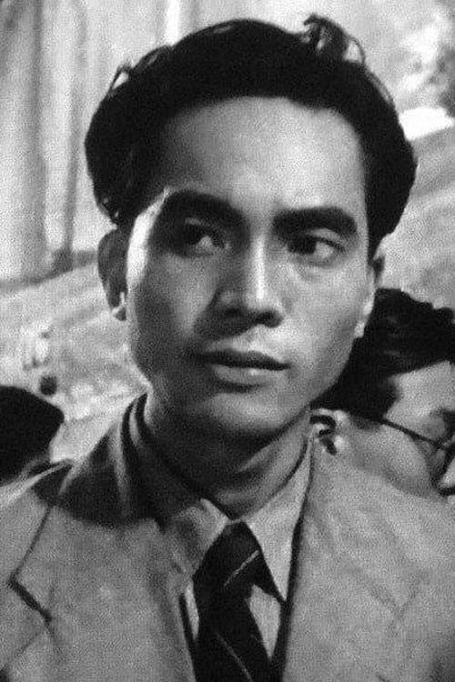 土屋嘉男 zdjęcie