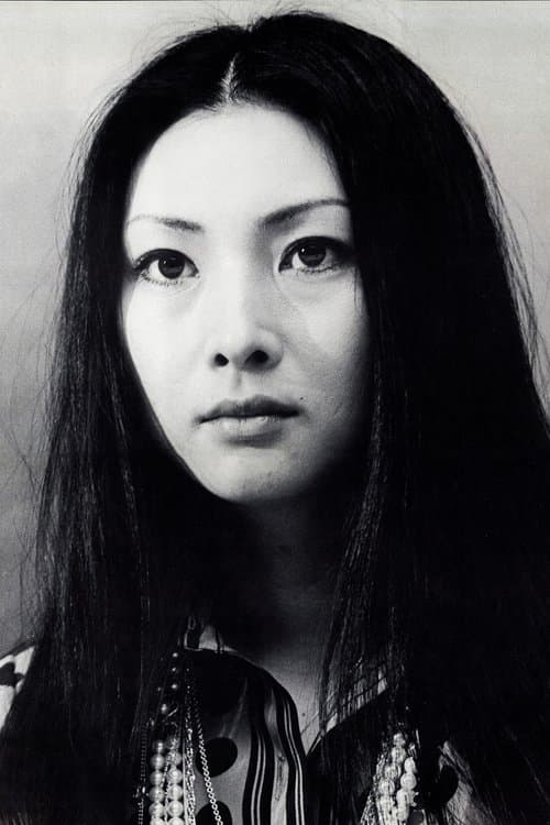梶芽衣子 zdjęcie