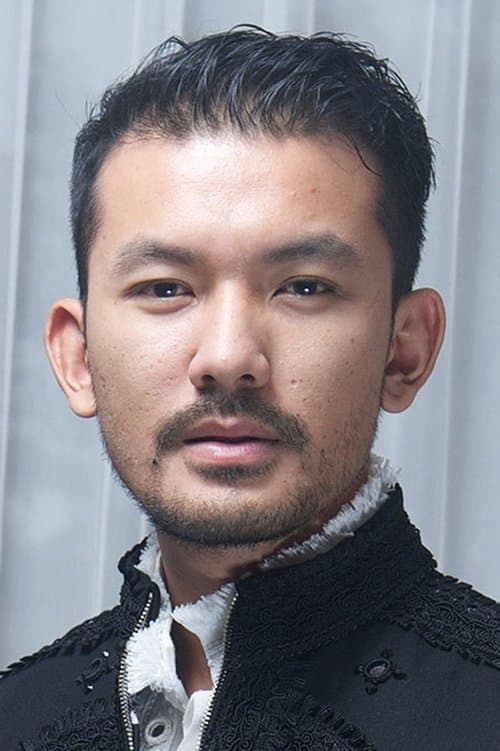 Rio Dewanto zdjęcie