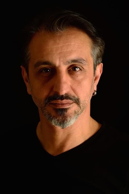 Ruhi Sarı zdjęcie