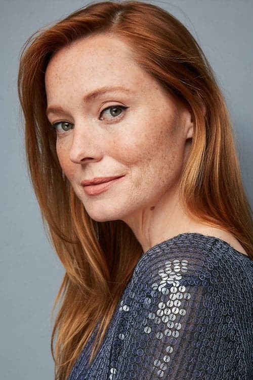 Samantha Sloyan zdjęcie