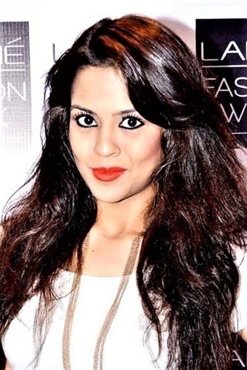 Sana Saeed zdjęcie