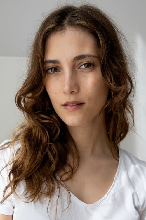 Sarah-Sofie Boussnina zdjęcie