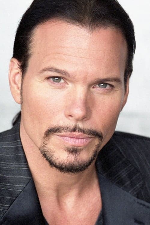 Sean McNabb zdjęcie