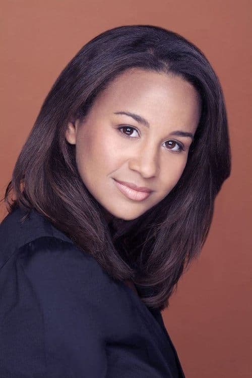 Shadia Simmons zdjęcie
