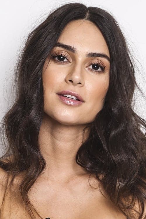 Thaila Ayala zdjęcie