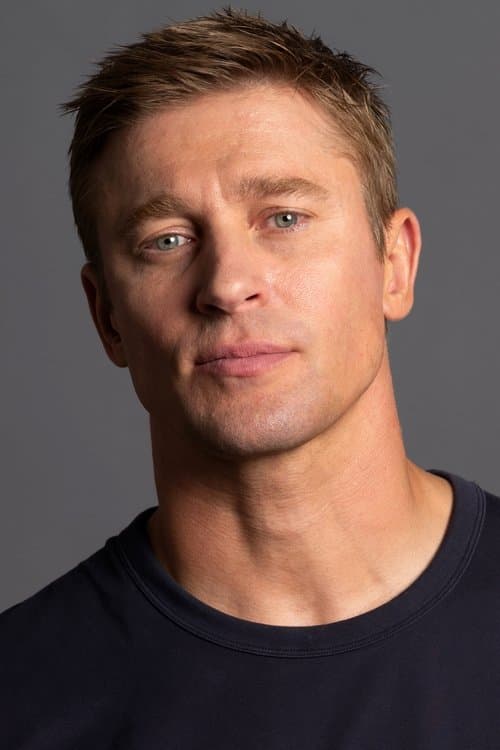 Tyler Jacob Moore zdjęcie